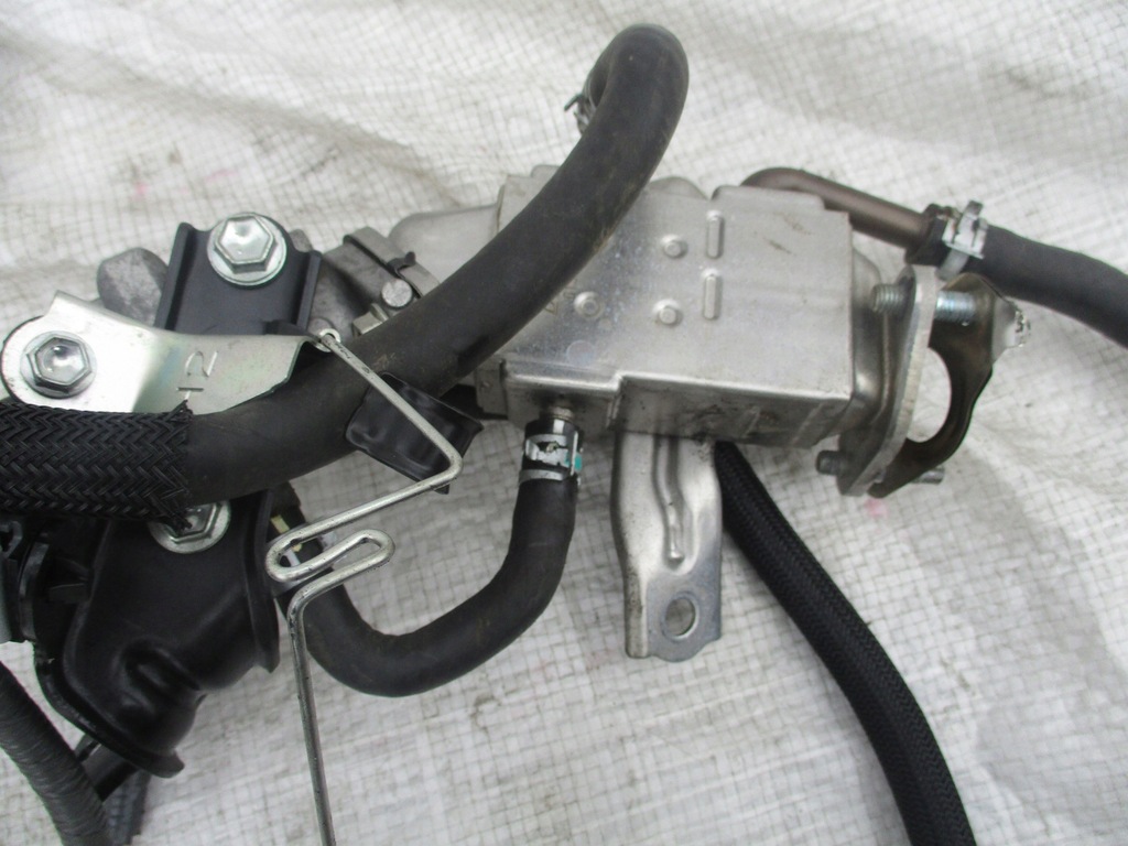 фото №1, Клапан egr toyota yaris iii lift 1.5 hybrid