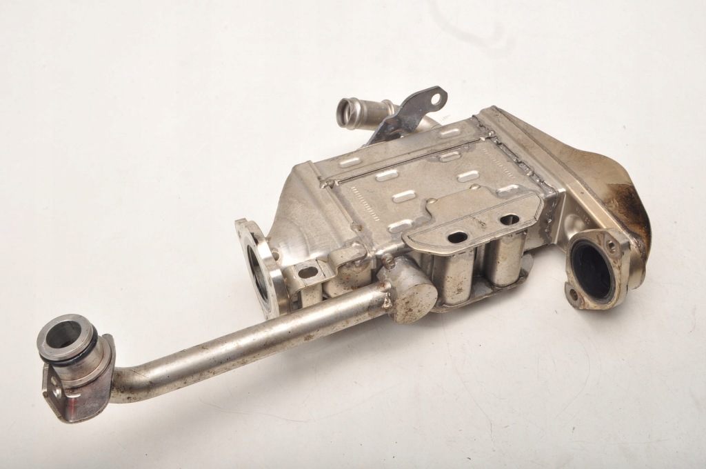 фото №1, Mercedes w177 2.0 d радиатор выхлопных газов a6541402901