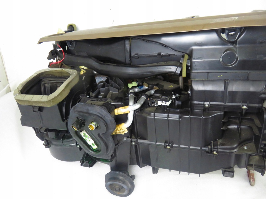 фото №10, Приборная панель nissan pathfinder iii