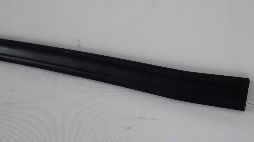 фото №2, Range rover velar l560 прокладка жабо