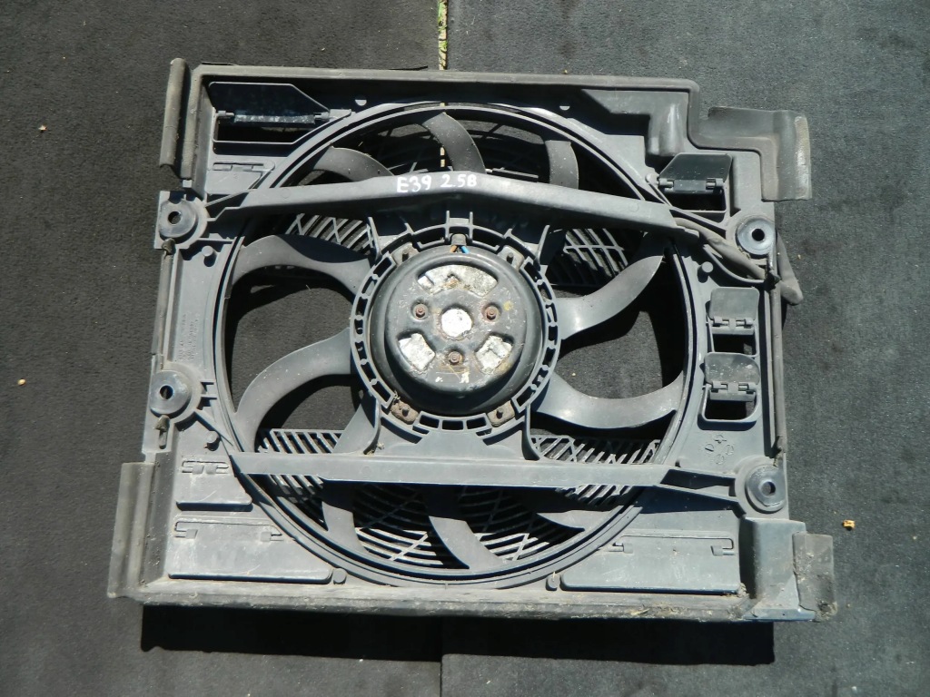 Купити Bmw e39 2.5i вентилятор радіатора 6919057