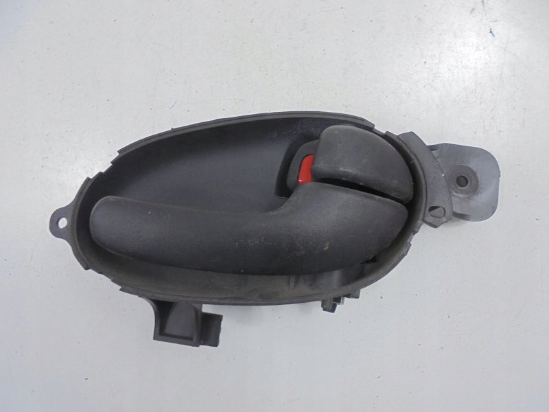 фото №2, Trailblazer ручка внутренняя правая задняя 107602rh