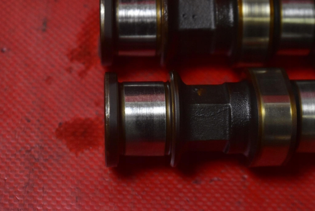 фото №12, Головка двигателя 55355430 opel corsa c 1.2 16v 80 km 03-06