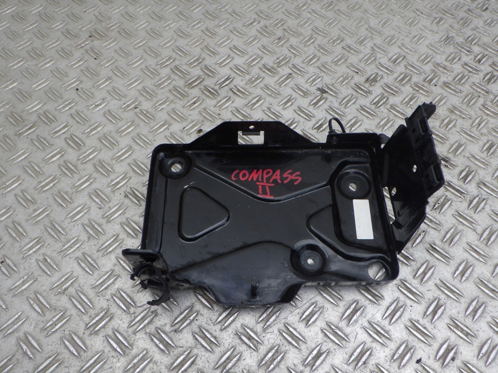 фото №1, Основание аккумулятор jeep compass ii 844aa30622