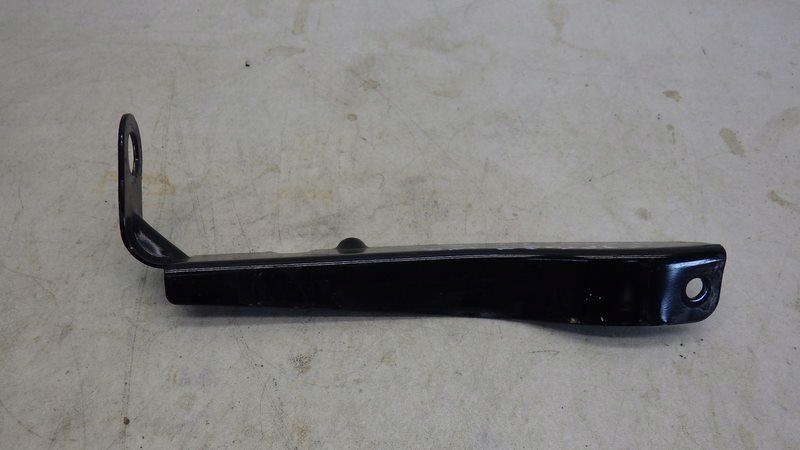 фото №1, Кронштейн кронштейн підвіска правий renault captur i 544c42554r