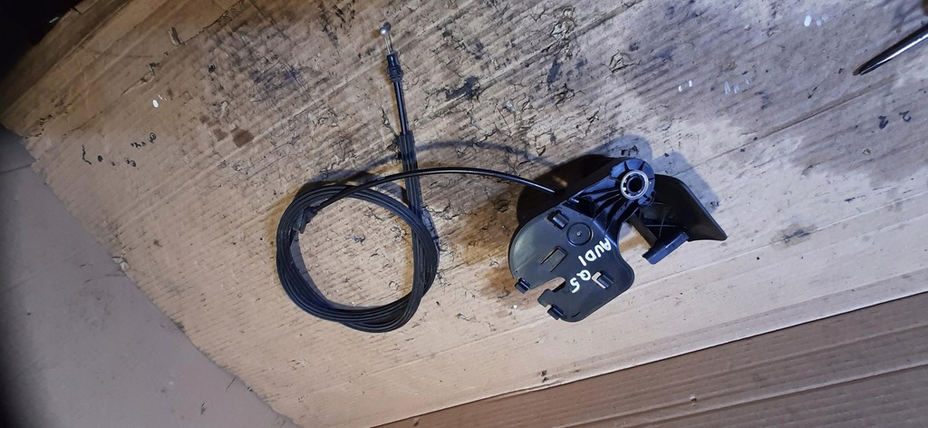 фото №5, Ручка кронштейн відкривання капот трос q5 8r 8r18236