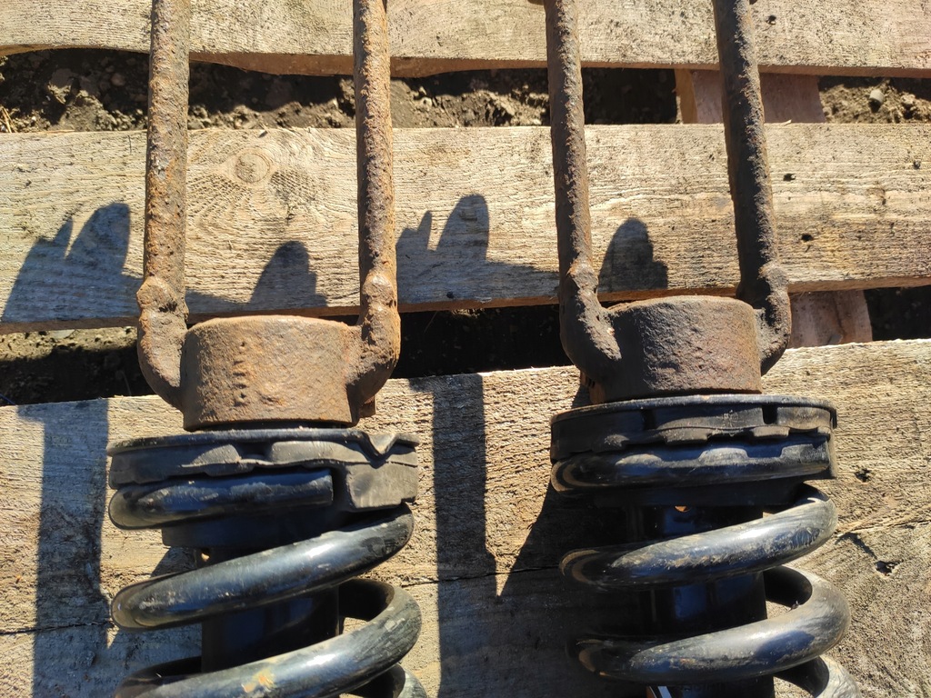 фото №10, Jeep cherokee liberty kk 2.8 crd 07-12r амортизатор левый правый перед bdb