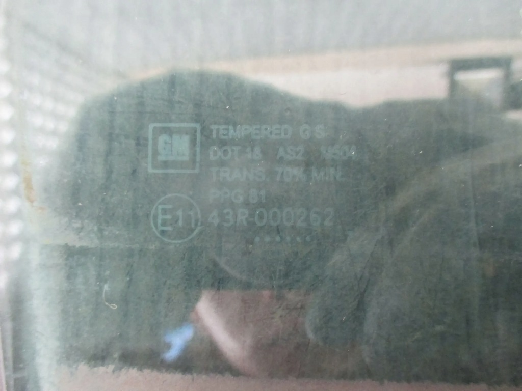 фото №1, Скло правий задня volvo v50 04-10r