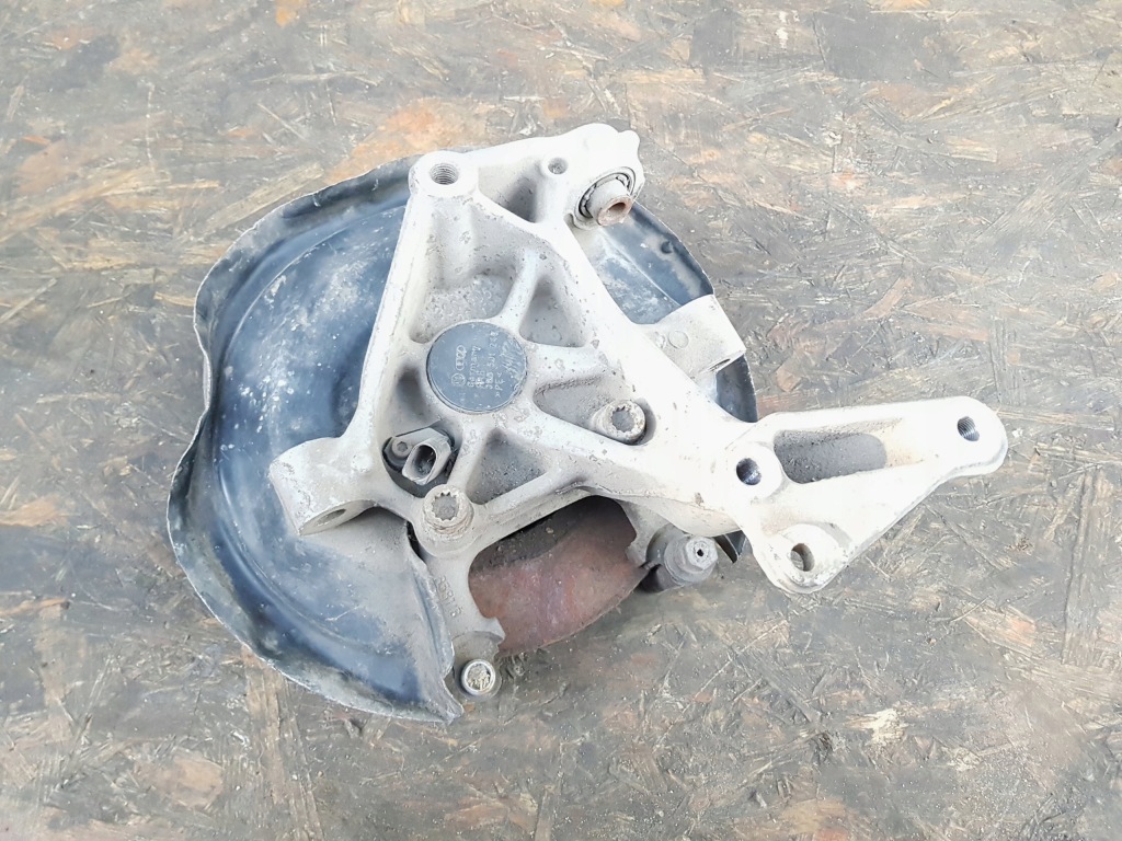 фото №3, Поворотний кулак правий задня vw scirocco