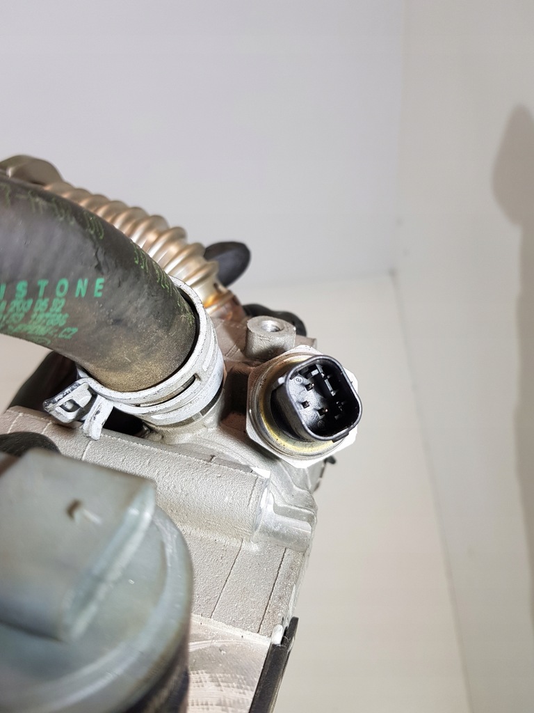 фото №8, Клапан egr a2741420519 mercedes w205 2.0 cgi