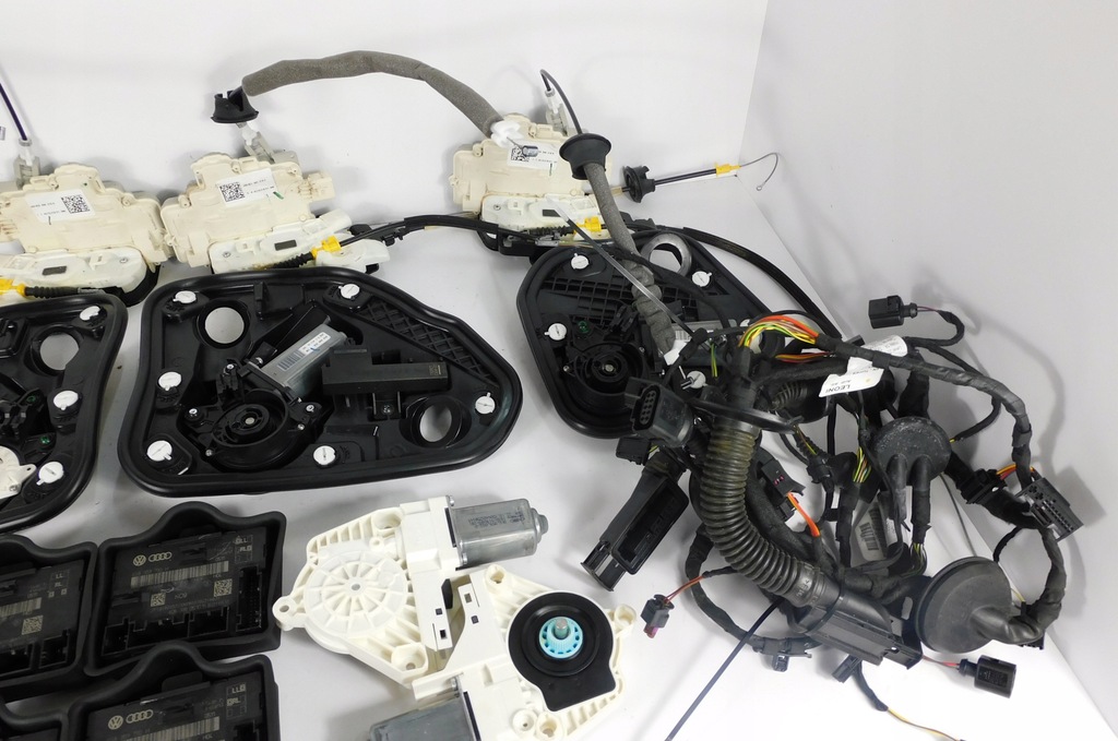 фото №6, Audi a7 c7 4g8 s7 доводчики двері доводчик softclose замки