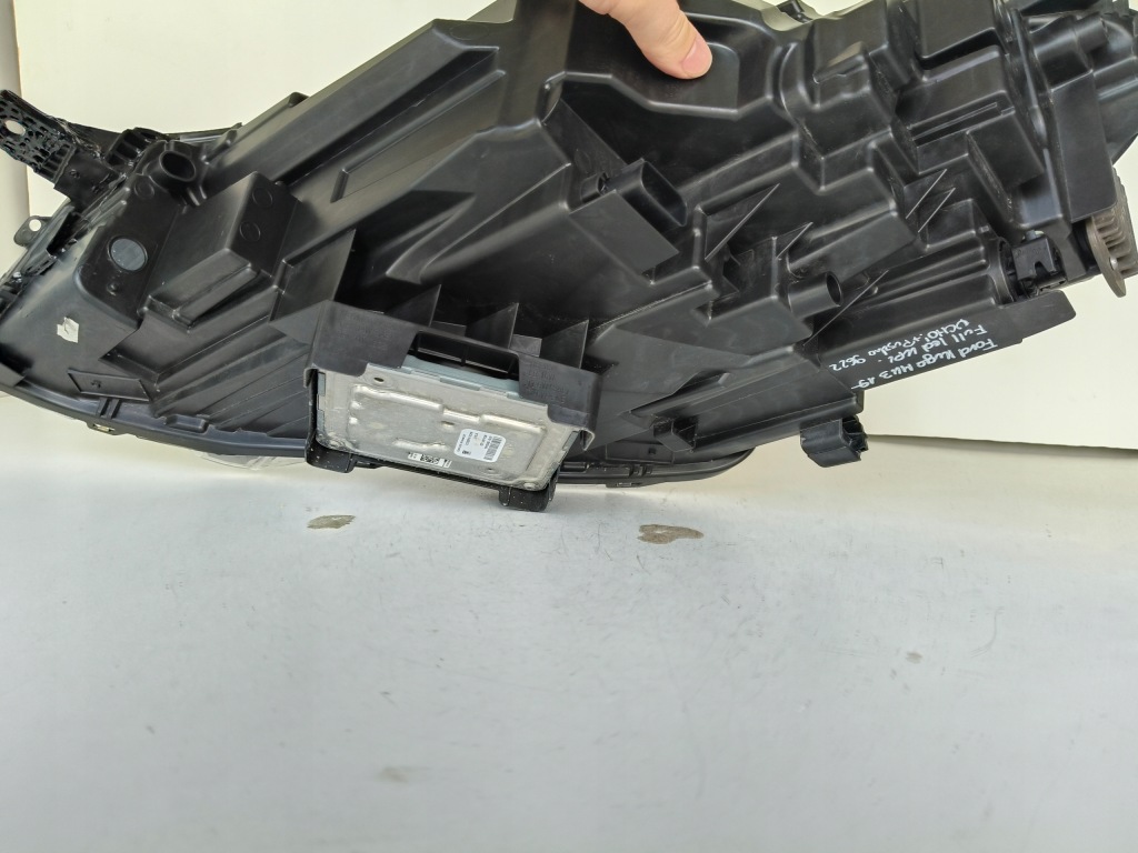 Купить Фара правый  фара ford kuga mk3 19- full led