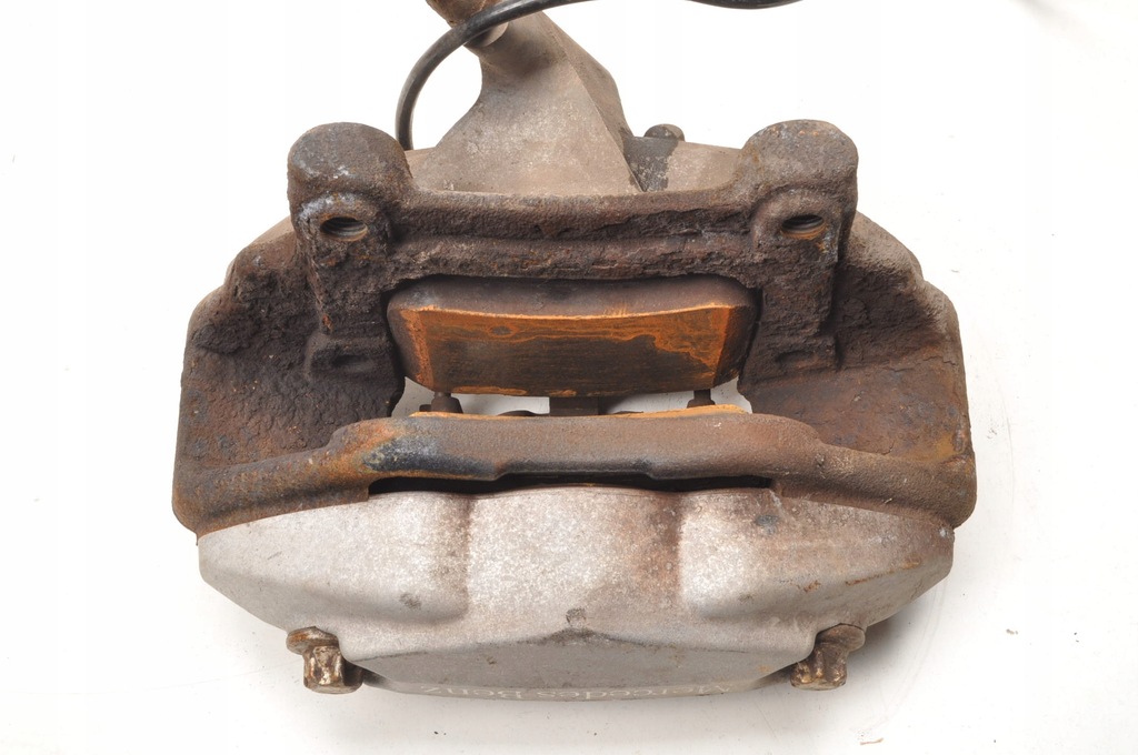 фото №6, Mercedes r171 w171 1.8 суппорт тормозной левый перед