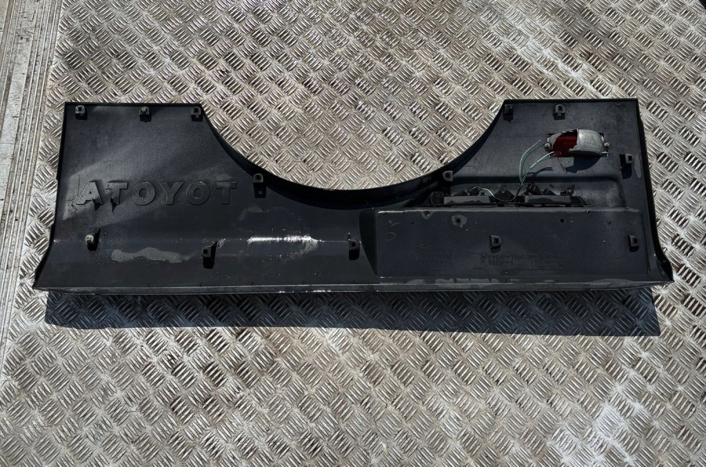 фото №7, Toyota rav4 накладка защита корпус крышки багажника 76811-42020