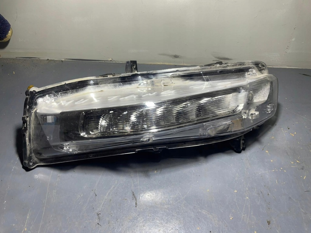 фото №1, Ford mustang vi 2015 протитуманна фара поворотник led правий pjr3b13201af