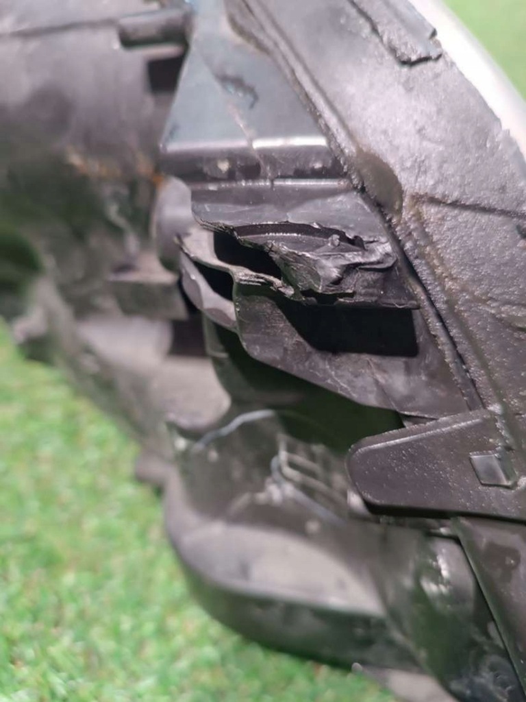 Лампа фара перед левая mercedes ml w164 r2010 с Разборки