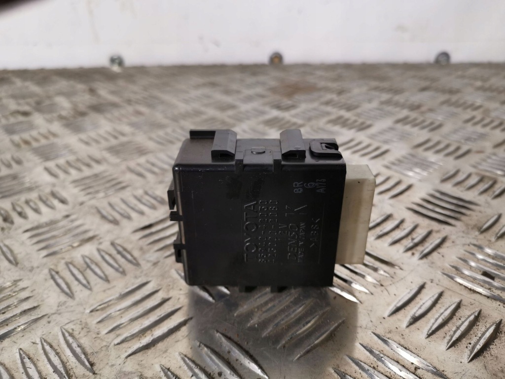 Купить 2016 lexus nx другое блоки управления 8594042030