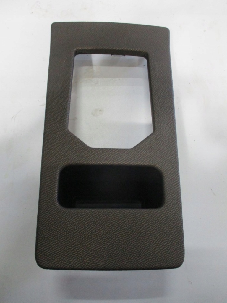 фото №1, Рамка корпус citroen ds7 9817472777