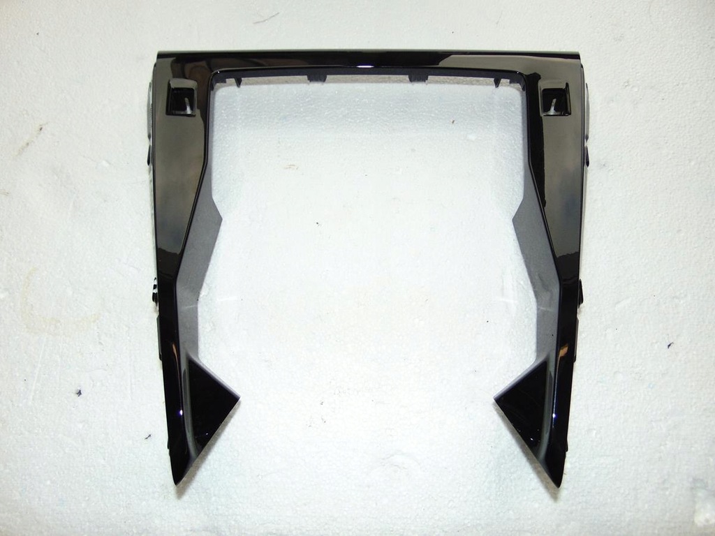 фото №1, Рамка панель радіо панелі peugeot 2008 ii nm 2019-