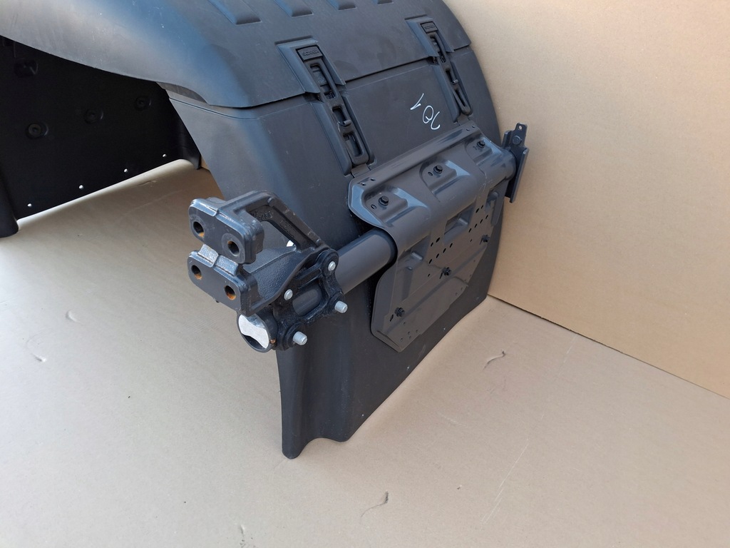 фото №12, Scania r s крыло подкрылок czapka накладка комплект