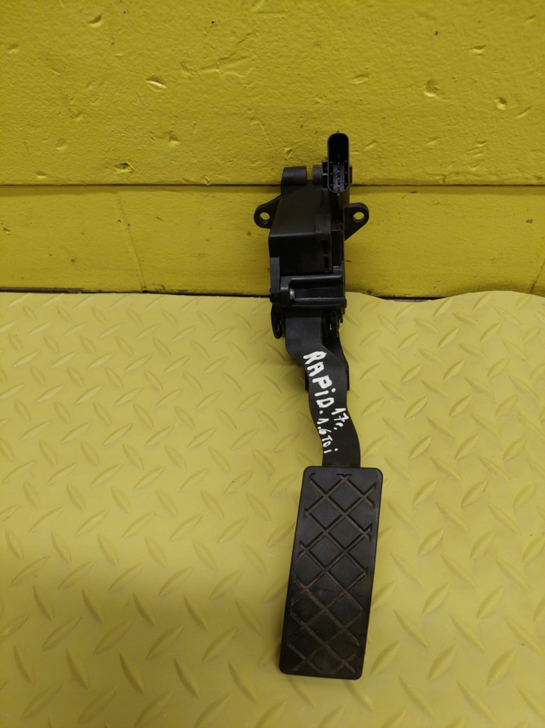 фото №1, Skoda rapid ii 1.6 tdi потенціометр педаль газу 0280755336