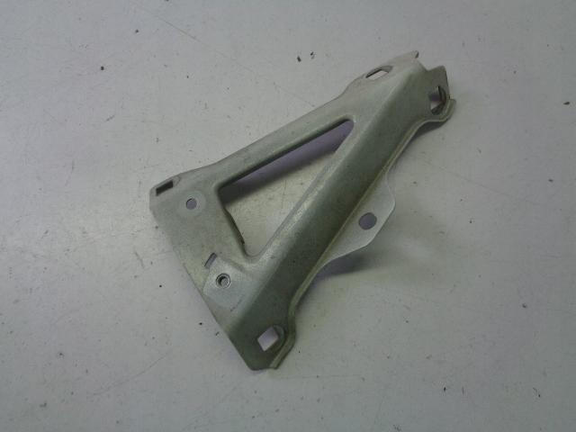 фото №1, Кронштейн крила лівий перед jeep renegade 1.4 multiair przed lift 2017 r