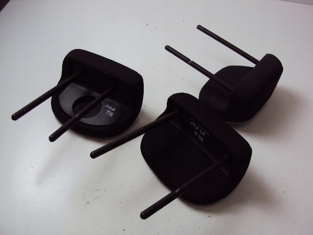 фото №4, Підголівники задня lancia musa