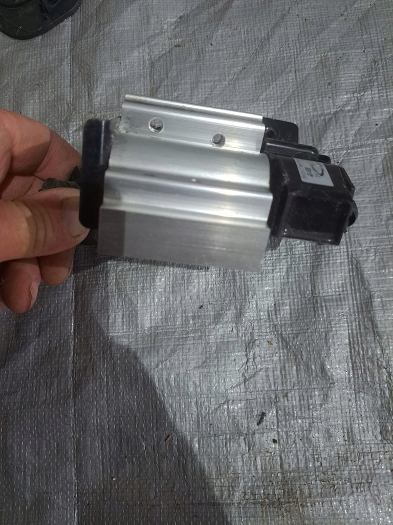 фото №1, Nissan leaf ii 2 клапан соединитель кондиционера