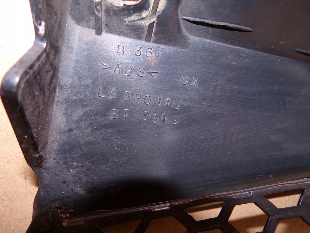 фото №11, Решётка бампера alfa romeo 156 fl 03-06 комплект