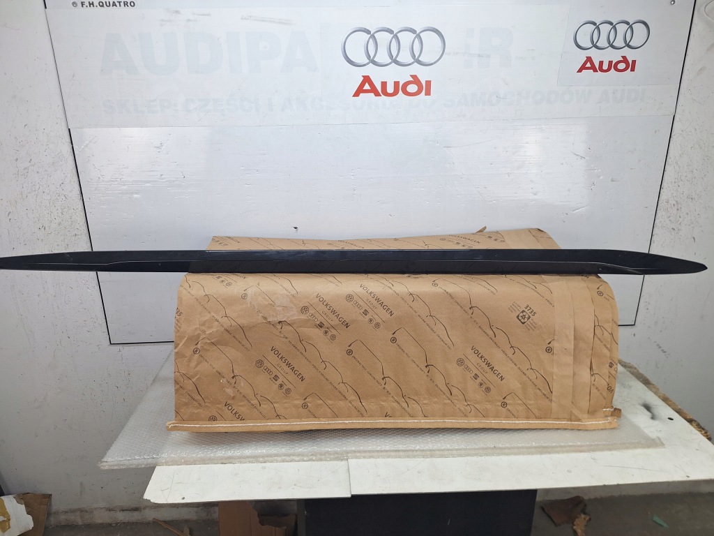 фото №1, Порог молдинг порог левая защита накладка audi a3 s3 s-line 2020-2025 оригинальный номер