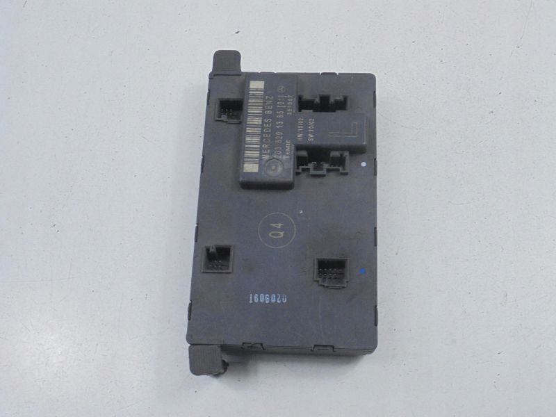 Mercedes c w203 модуль дверь перед левый 2038201385 с Разборки