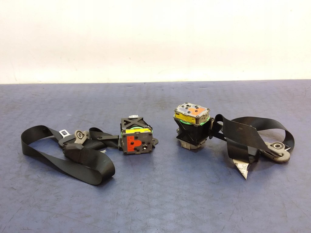 фото №13, Toyota yaris ii приборная панель консоль подушки безопасности ремни