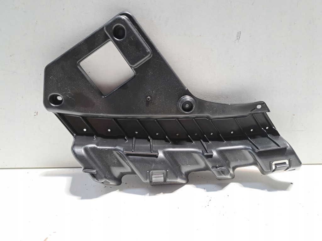 фото №1, Tesla 3 y напрямна кронштейн лампи правий перед праве 245.461-82 nowe