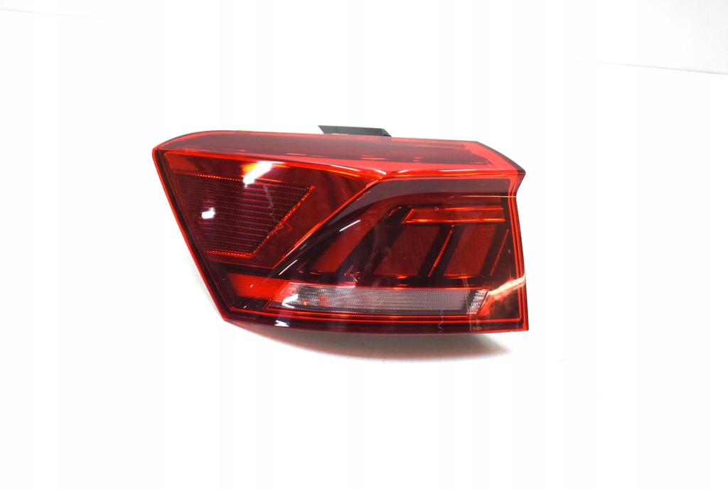 фото №1, Vw t roc t-roc 2ga lift лампа ліва задня задня org