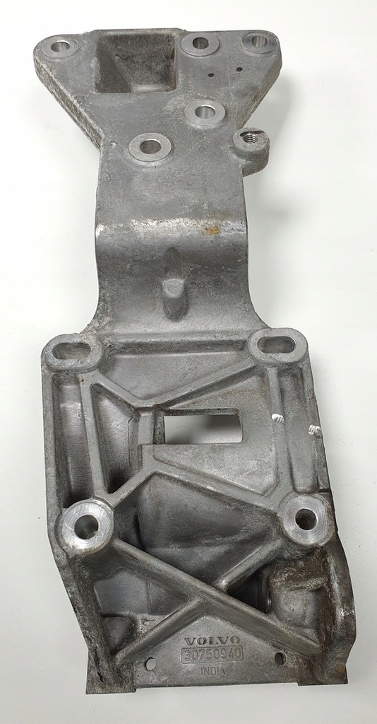 фото №3, Кронштейн основание генератора volvo c70 ii 30750940