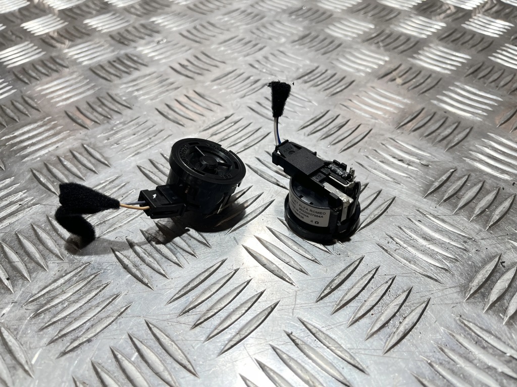 Купити Динамік високочастотний jeep avenger 23- 51896526