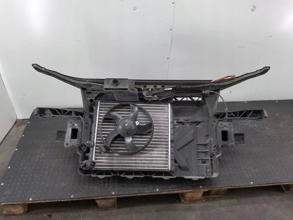 Ремінь перед, радіатор води, вентилятор vw polo 9n 6q0805588r 1.2 6v Недорого