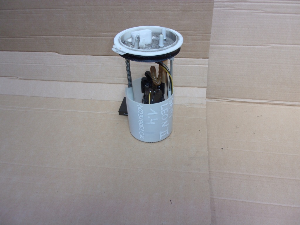 фото №1, Насос топлива seat leon ii 1.4 1k0919051ck