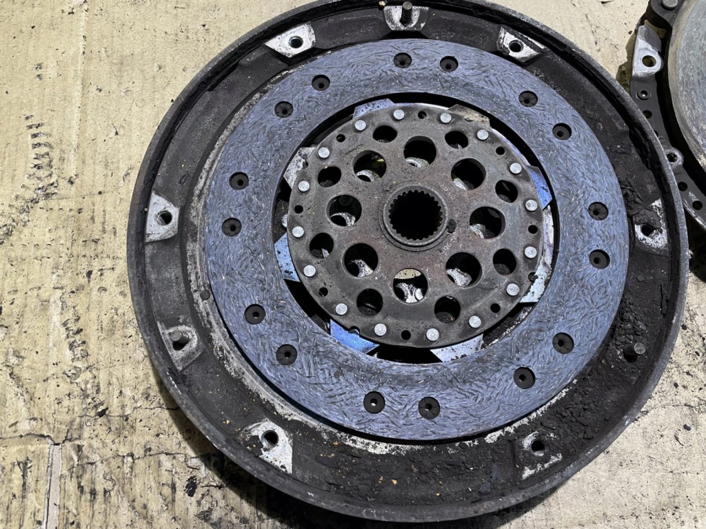 фото №4, Зчеплення комплект двомасовий маховик sprinter 2.3d