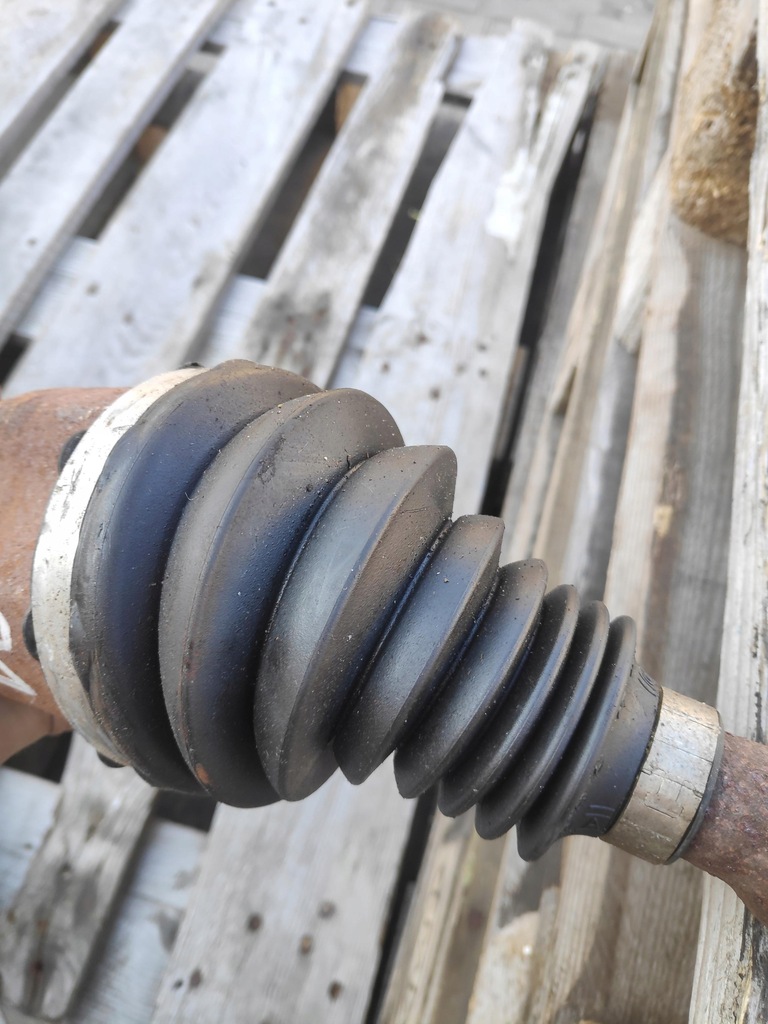 фото №5, Приводной вал левая короткий 1.2tce renault scenic iv 391010195r