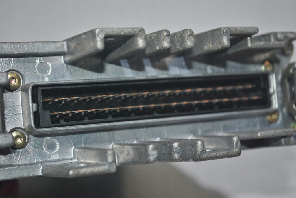 фото №8, Бортовой компьютер блок управления двигателя audi 80 037906022ee