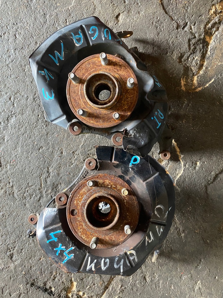 фото №1, 17 ford kuga mk2 поворотний кулак задня права 4x4