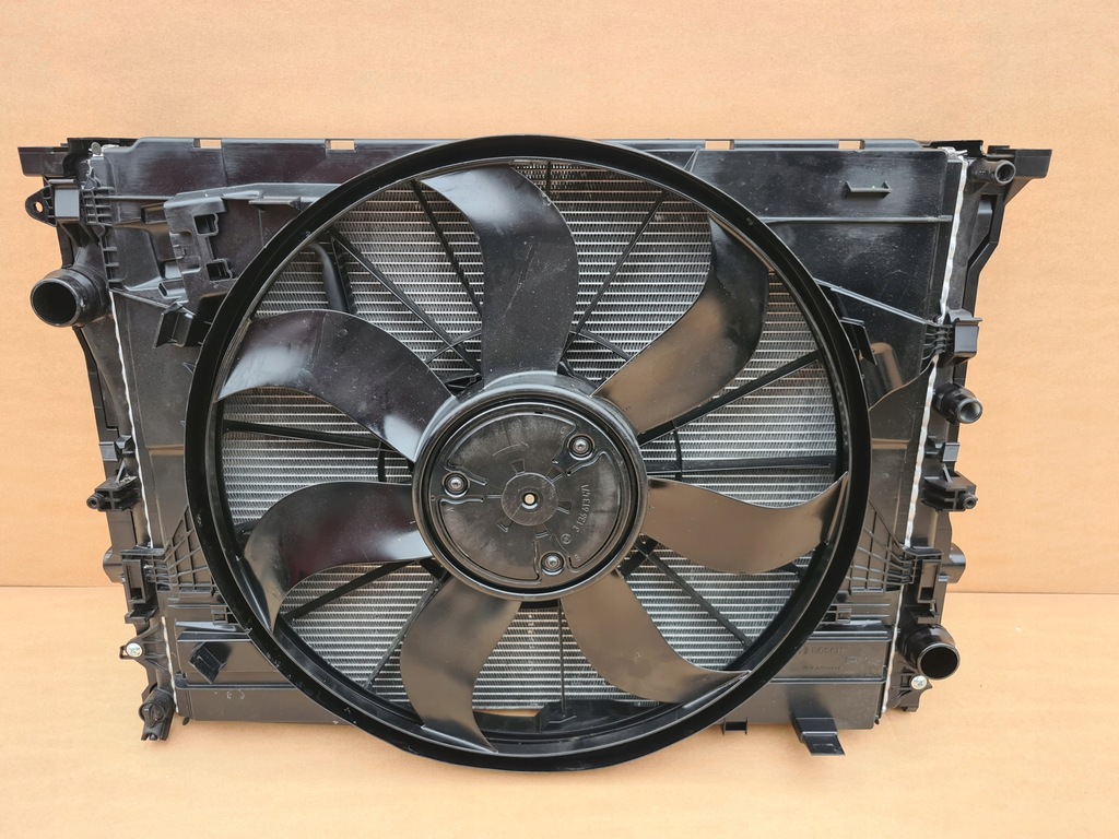 фото №1, Комплект радиатор mercedes cls c257 w257 2018-