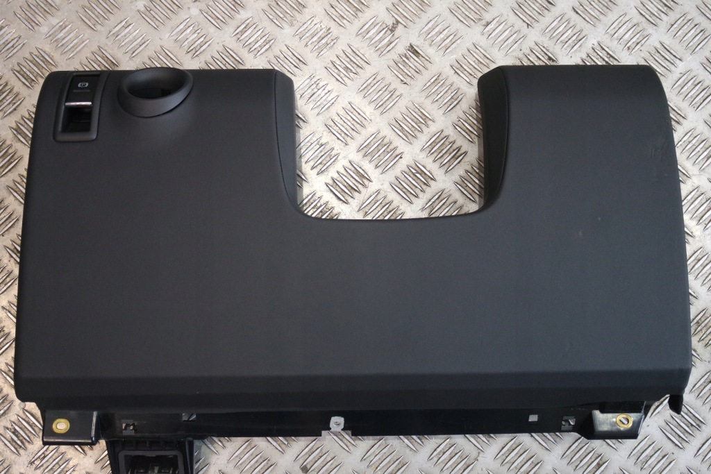 фото №1, Защита консоли porsche cayenne 7p5 кожа