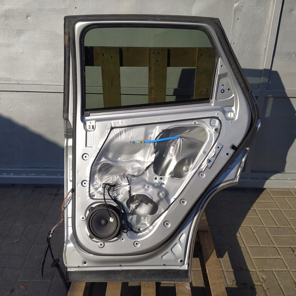 фото №5, Дверь правый задняя задние hyundai tucson ---