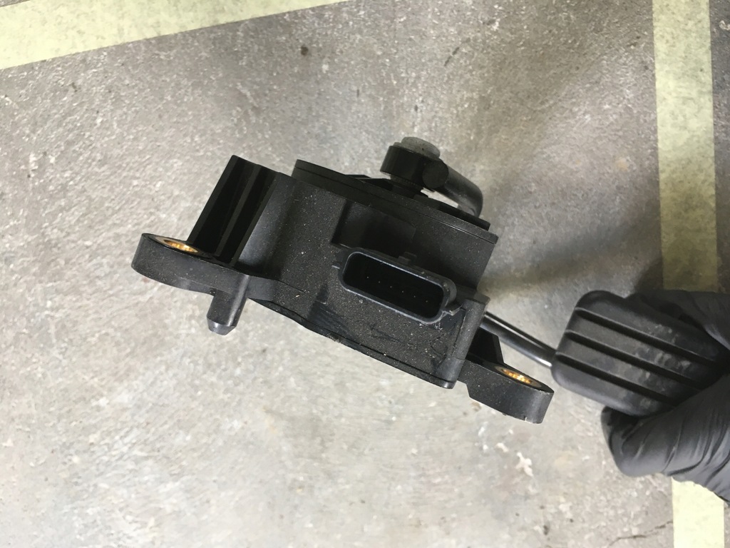 фото №8, Педаль газу потенціометр renault zoe 180026336r