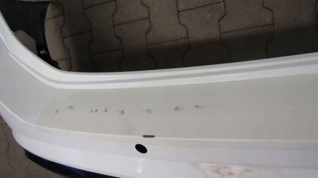 Бампер задний задняя  vw touran 2 2 5ta r line 15- в Украине