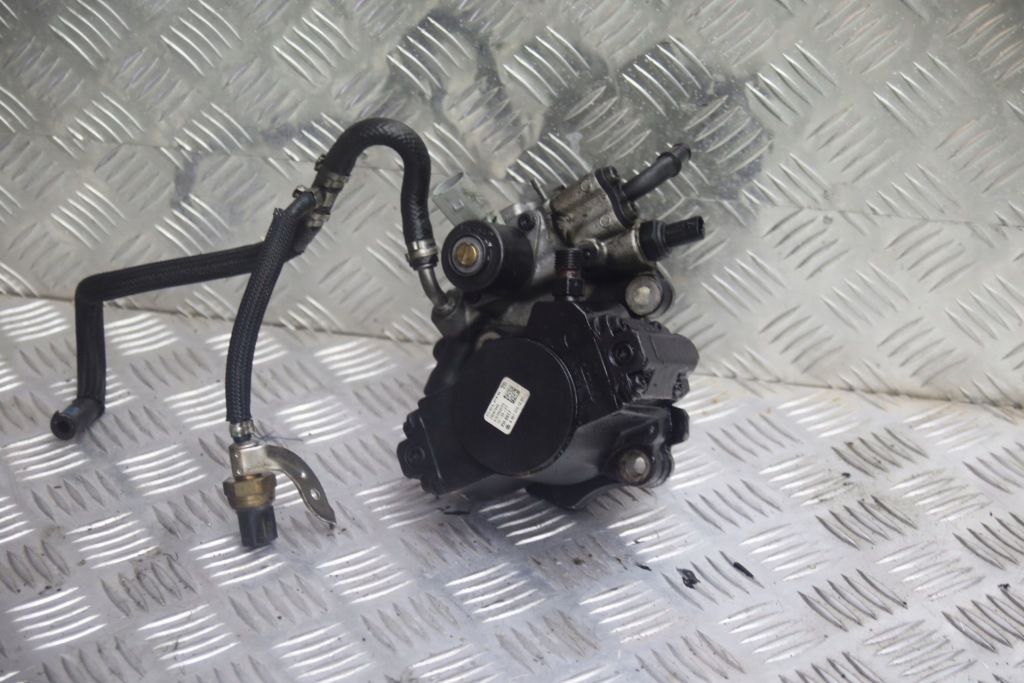 фото №1, Mercedes w212 насос упорскування 6510701201