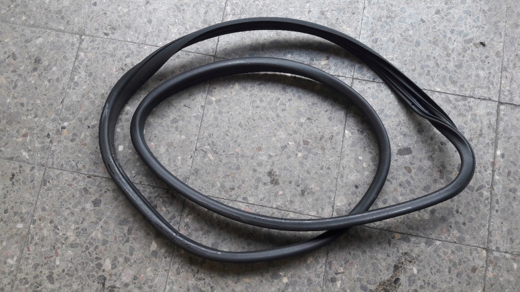 фото №1, Прокладка дверь левый задняя opel karl 2017