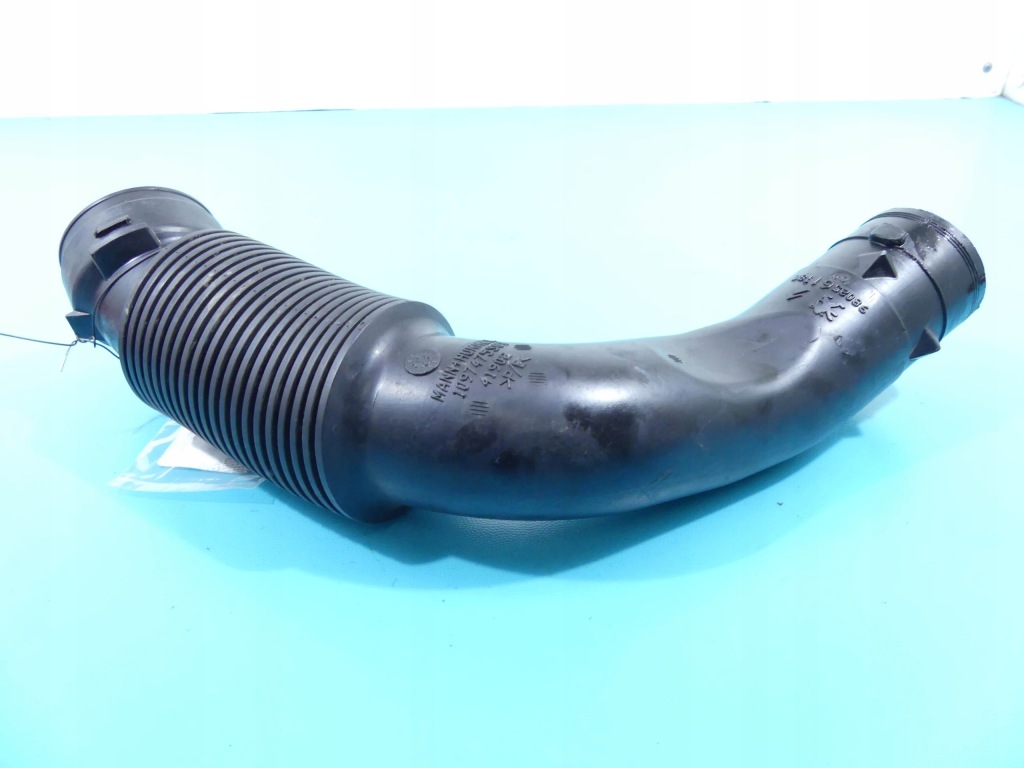фото №1, Труба воздухозаборник воздуха citroen ds4 c4 ii b7 1.6 hdi
